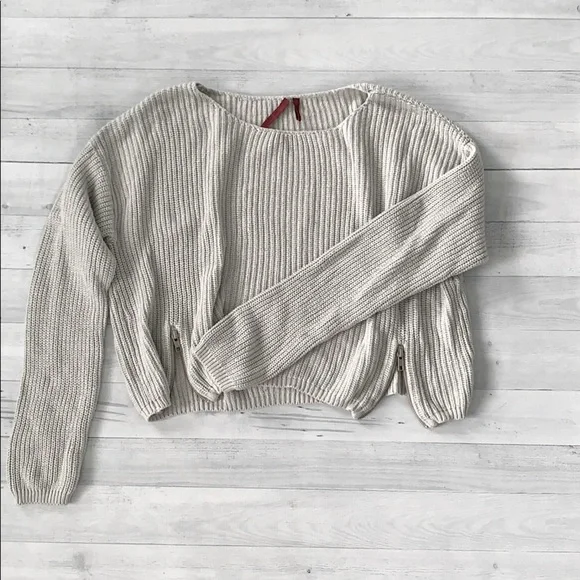 Gray Cropped Sweater with Zippers Size L - Picture 2 of 6